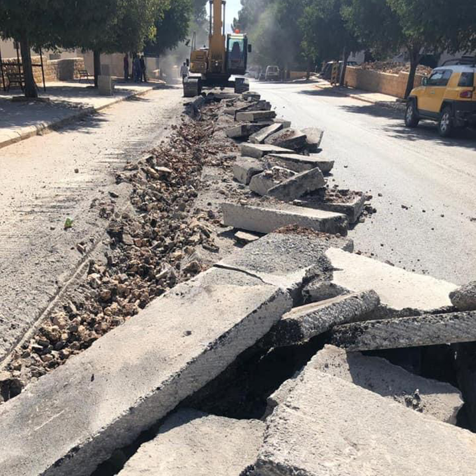 Extending the underground network and medium-voltage lines on the main street