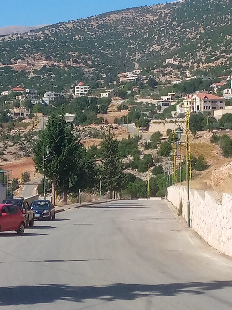 Lighting the main road of the town of Bechwet using solar energy